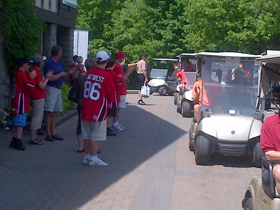 One of the highlights of the day is when the Condors sned-off the golfers through a tunnel of cheers and high-fives!
