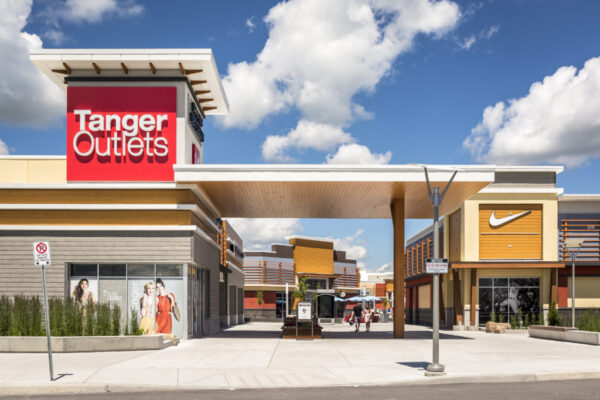 Tanger Outlet